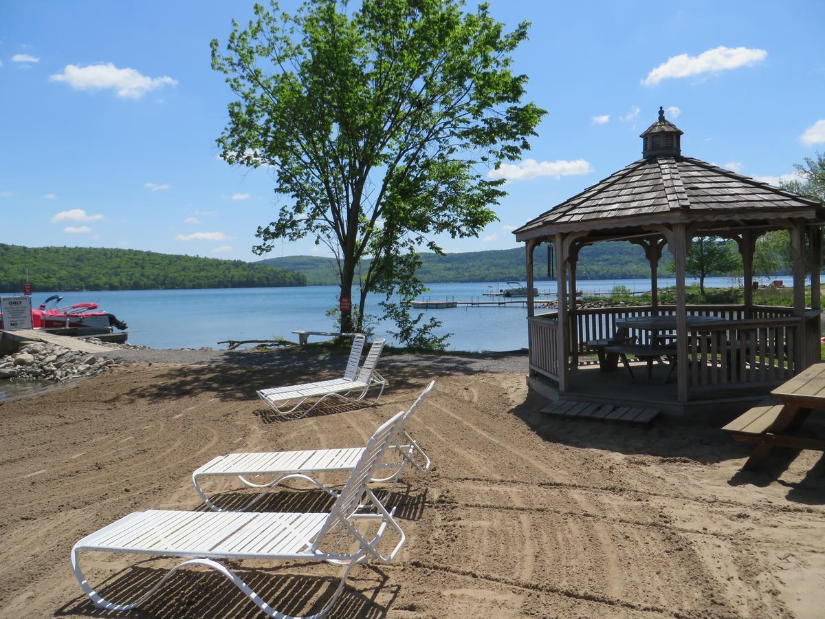 Bayside Inn & Marina Cooperstown Exterior foto